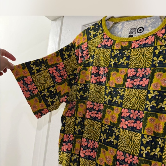 Colorful Crop Top - Black, Pink & Yellow - Picture 3 of 5